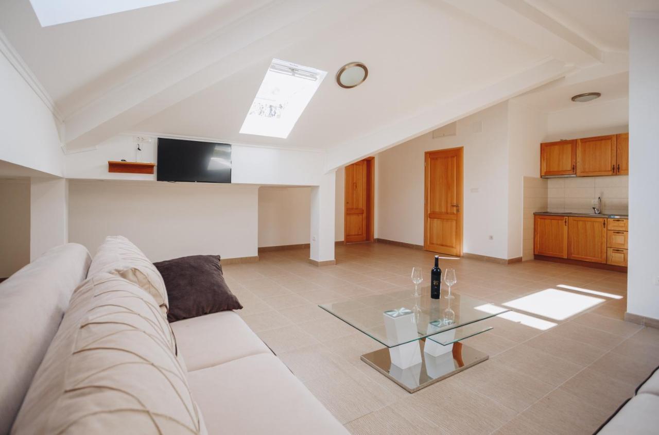 Eco Winery Lipovac Apartments Cetinje Dış mekan fotoğraf